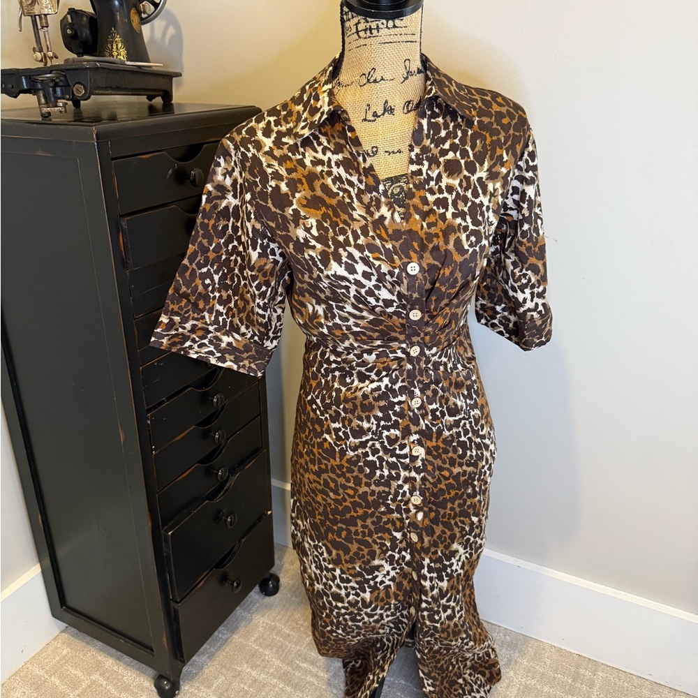 Veronica Beard Brown Leopard-Print Button-Front M… - image 3